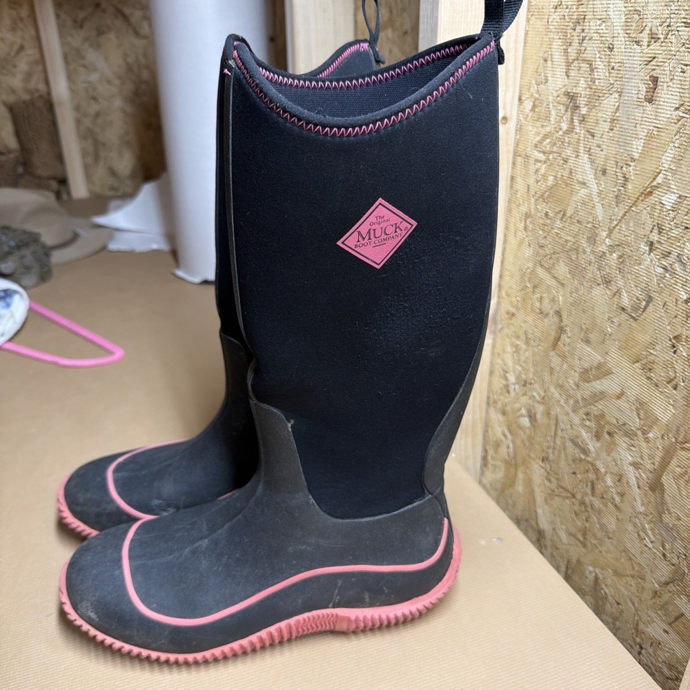 Muck Hale Women's 100% Waterproof Black & Hot Pink Rubber Boots US Size 10 READ - Picture 2 of 6